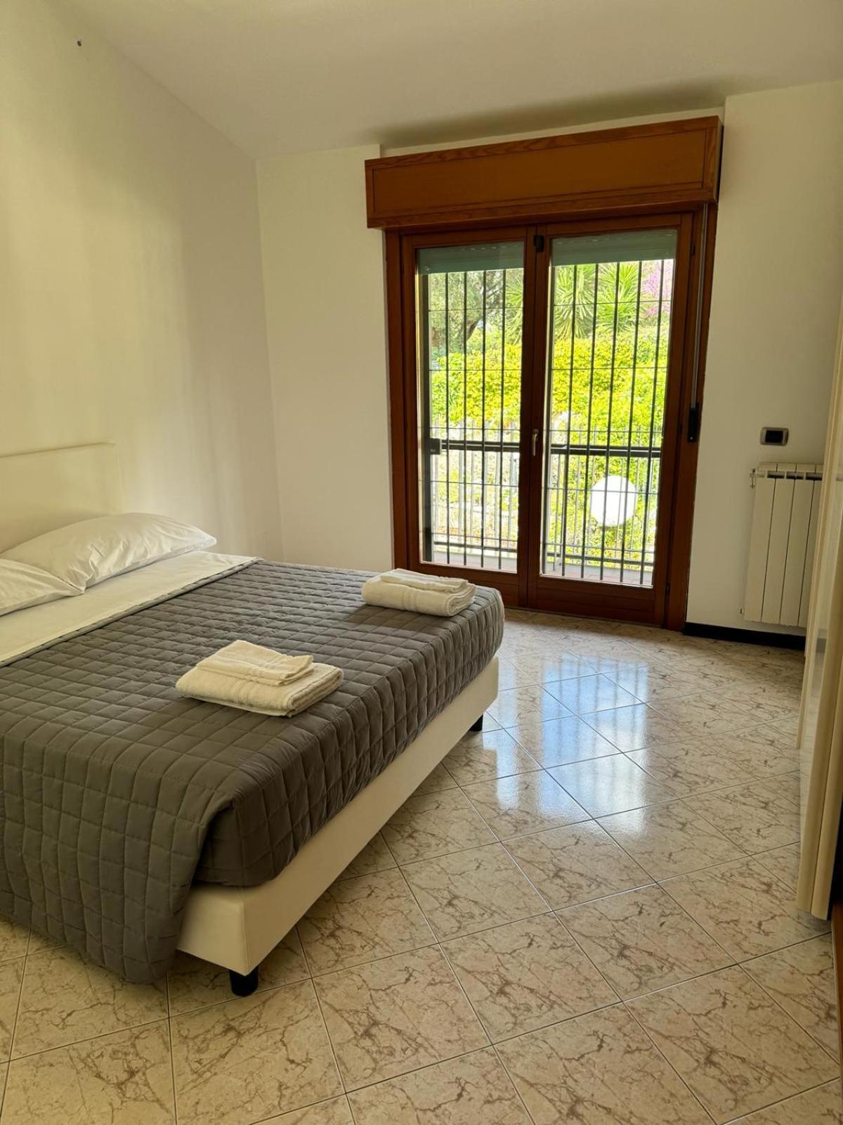 Hotel Dolcevita Eur 2 Luxury Roma Exterior foto