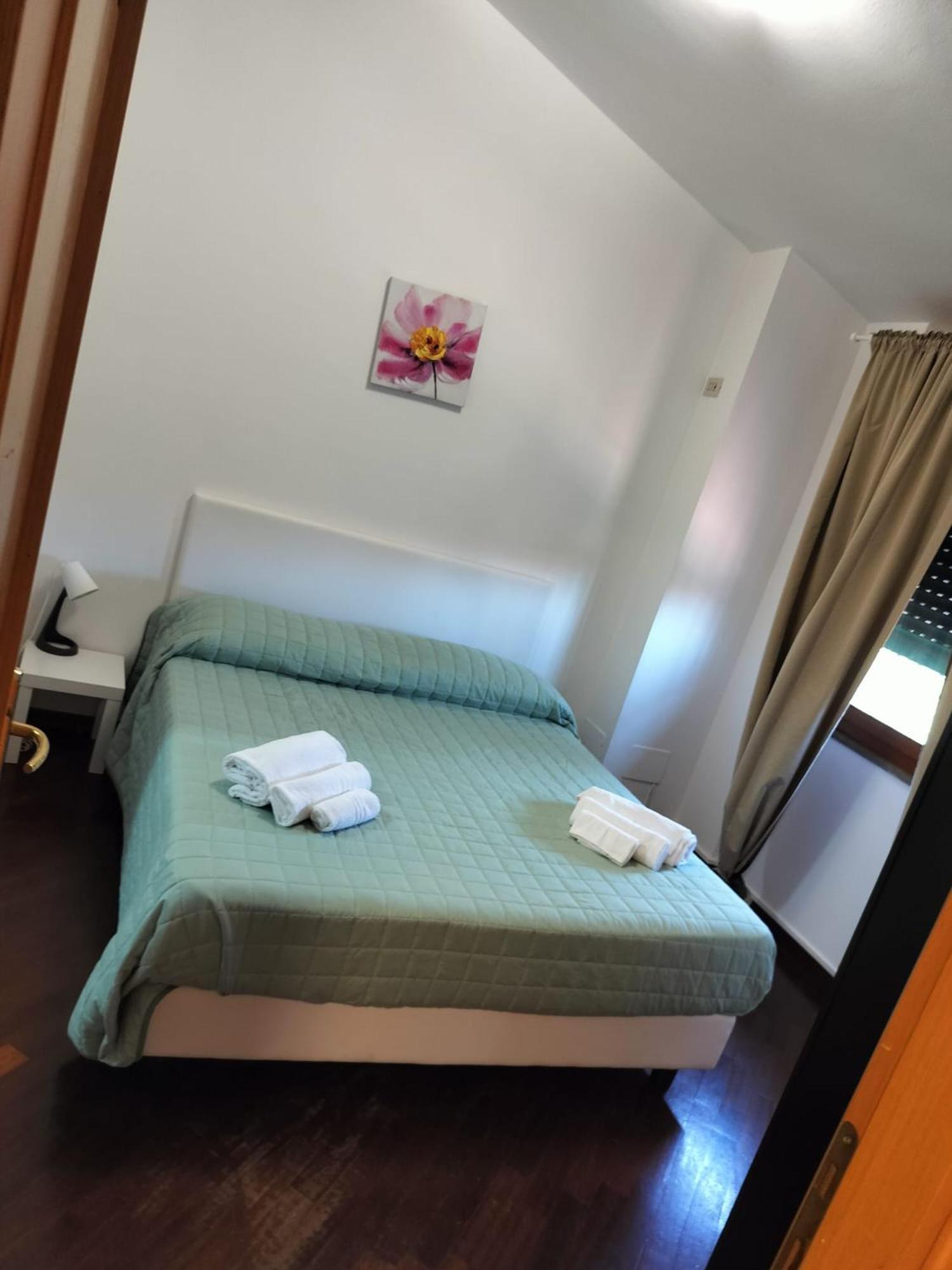 Hotel Dolcevita Eur 2 Luxury Roma Exterior foto